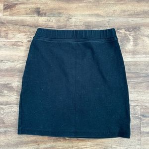 Aritzia Wilfred Free Black Skirt